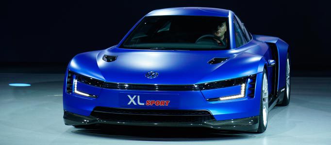 world-premiere-of-the-xl-sport-featuring-high-tech-ducati-engine-volkswagen-showcases-super-efficient-concept-sports-car-59484jpg