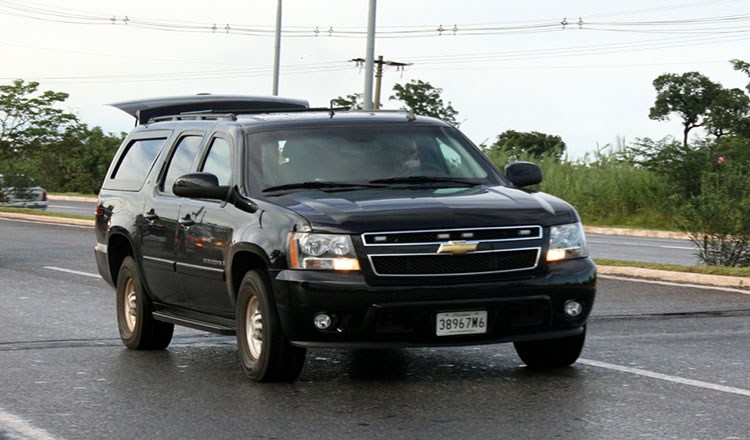 trump-chevy-suburban-2jpg