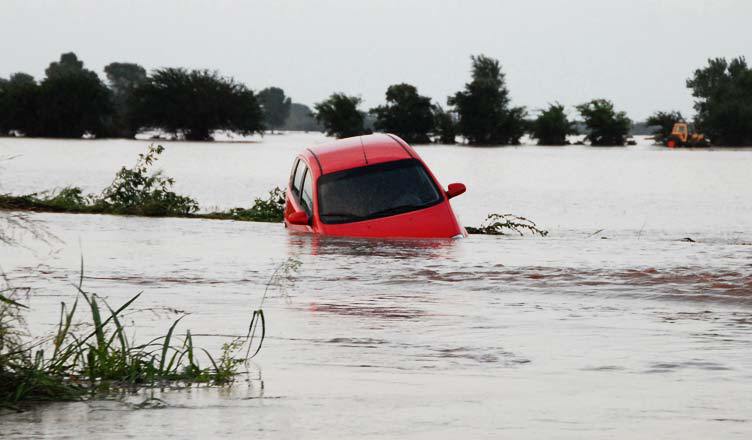 what-to-do-car-flood-001jpg